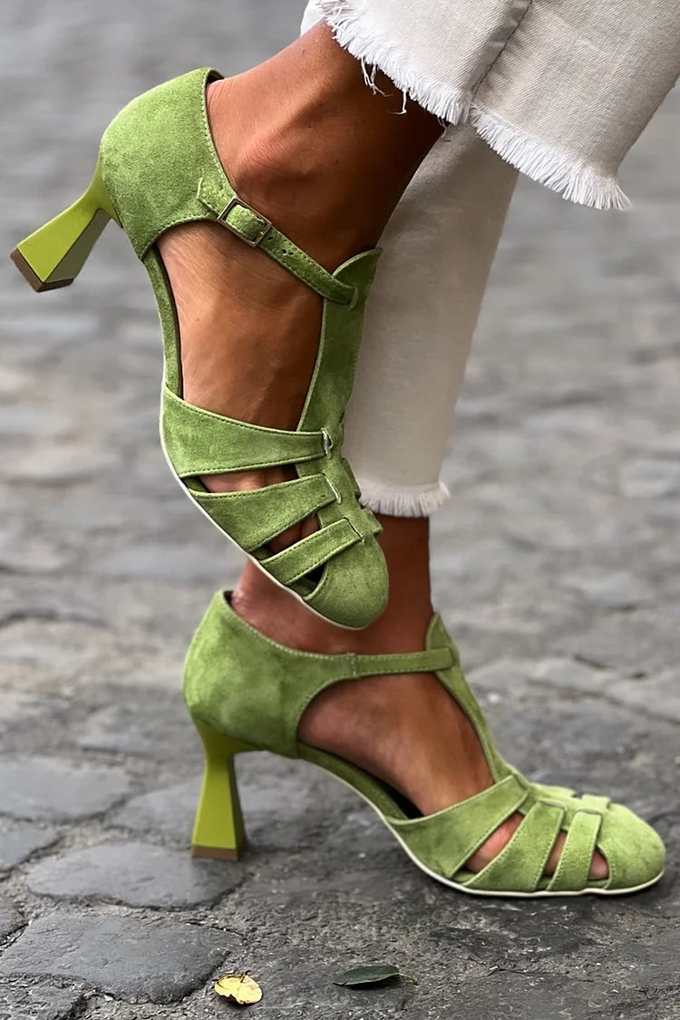 Nova™ | Pumps met enkelriem en blokhak